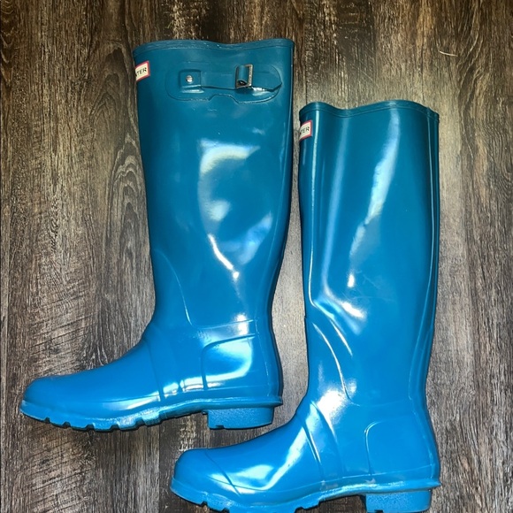 Hunter Classic Blue Waterproof Boots - Picture 2 of 6